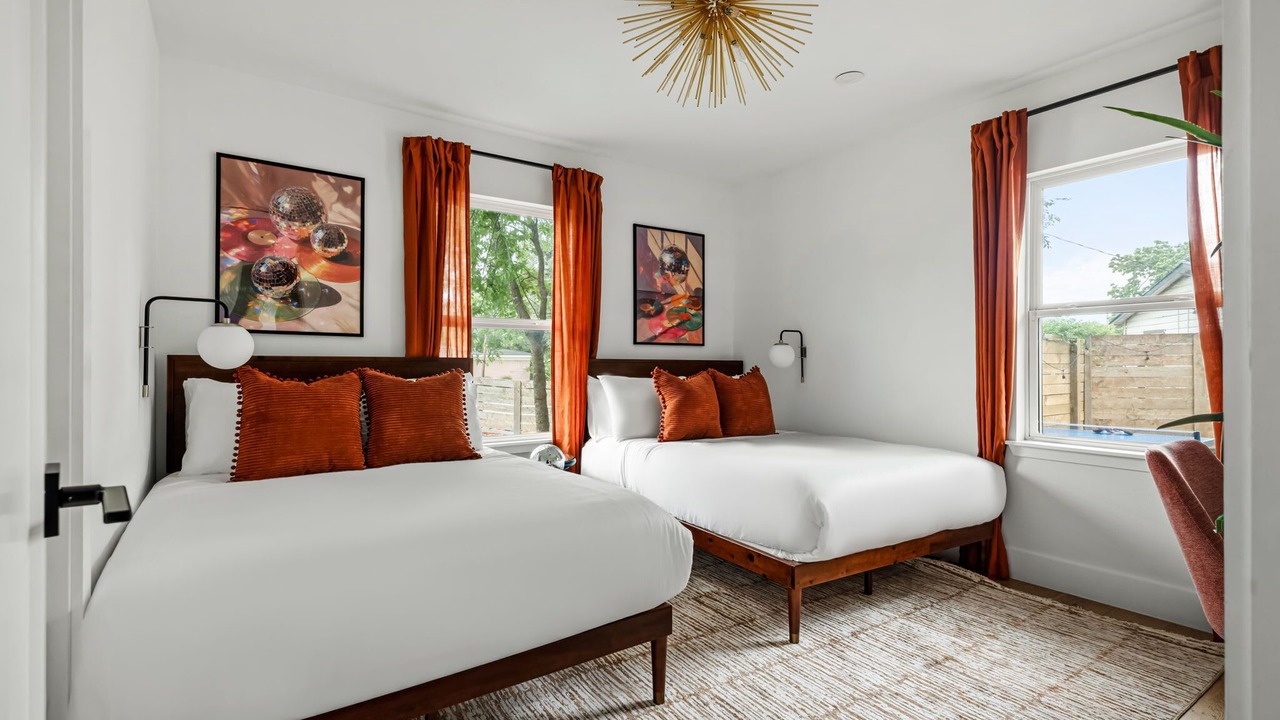 Photo of Bedroom in MLK
