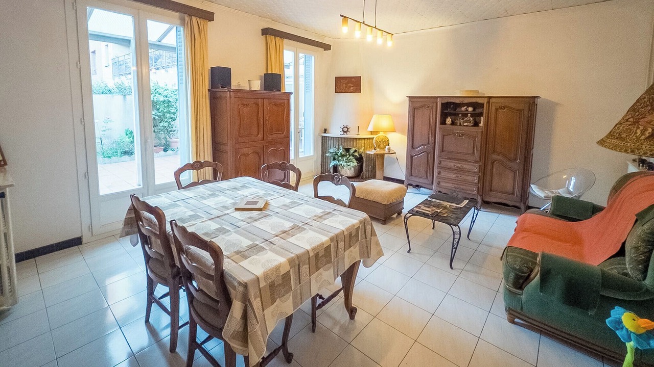 Photo of Livingroom in Amidonniers - Caffarelli