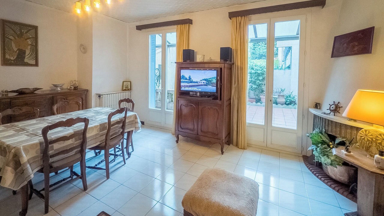 Photo of Livingroom in Amidonniers - Caffarelli