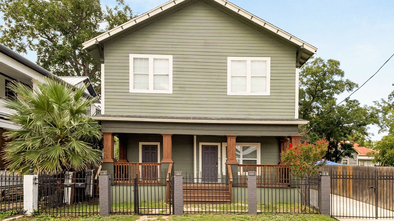 Photo of Outdoor in Near East Side