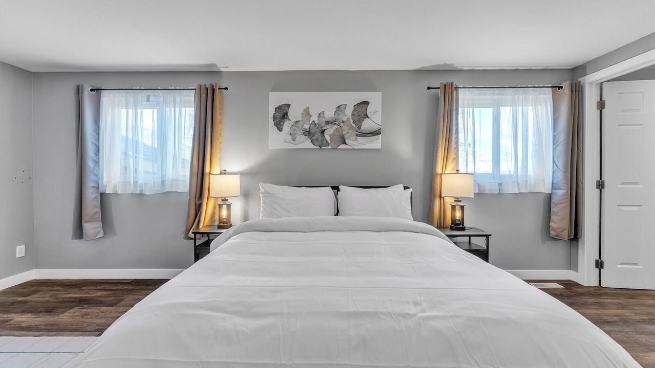 Photo of Bedroom in Greater Napanee