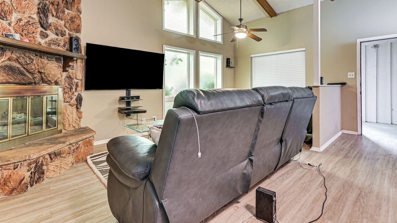 Photo of Livingroom in Denton