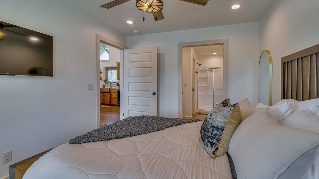 Photo of Bedroom in Norfork