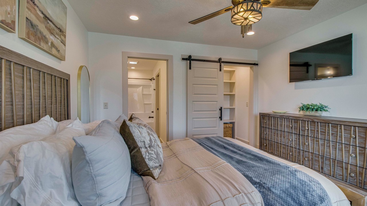 Photo of Bedroom in Norfork