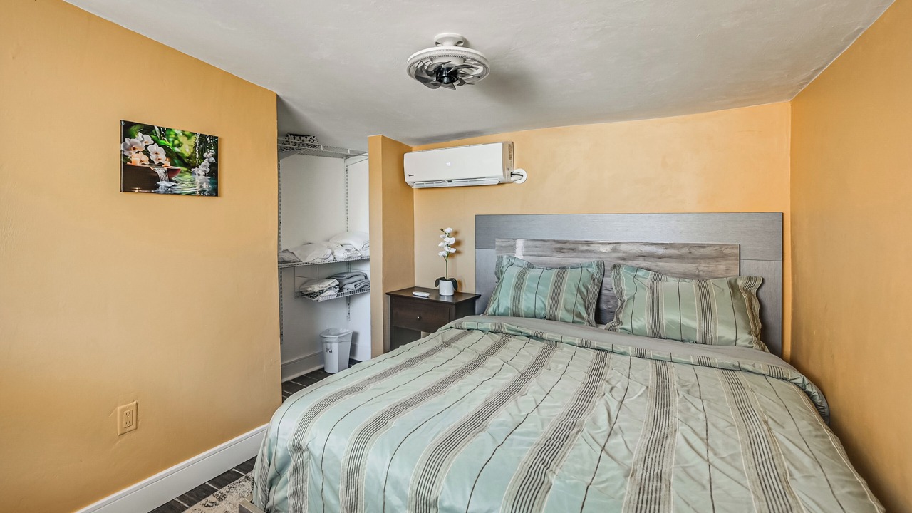 Photo of Bedroom in Naples