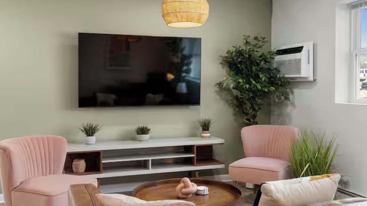 Photo of Livingroom in Lombard