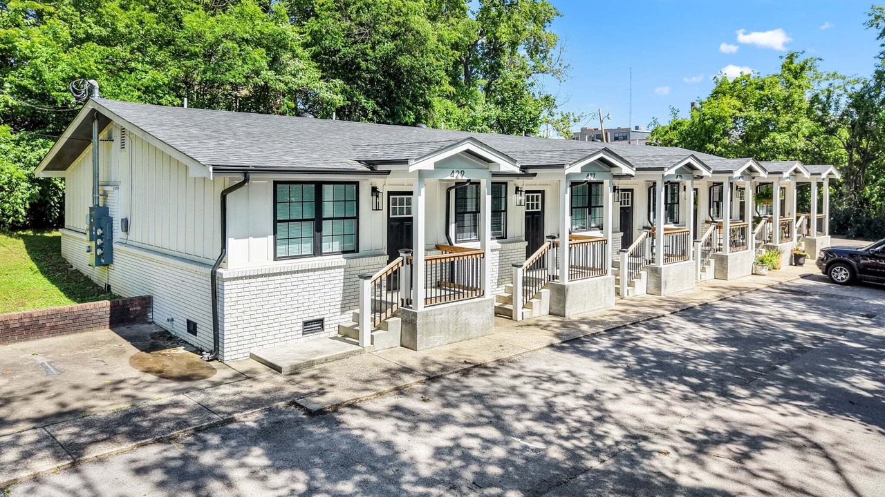 Photo of Outdoor in Clarksville