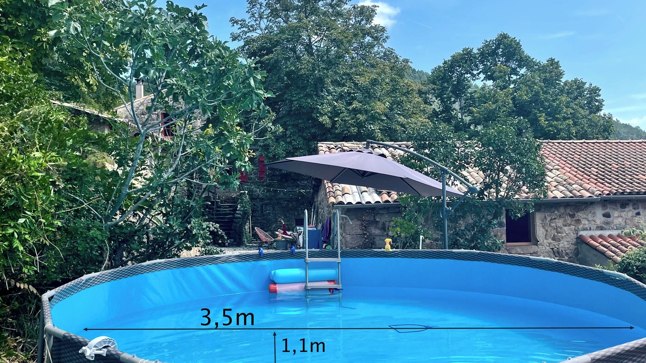 Photo of Outdoor in Saint-Michel-de-Chabrillanoux