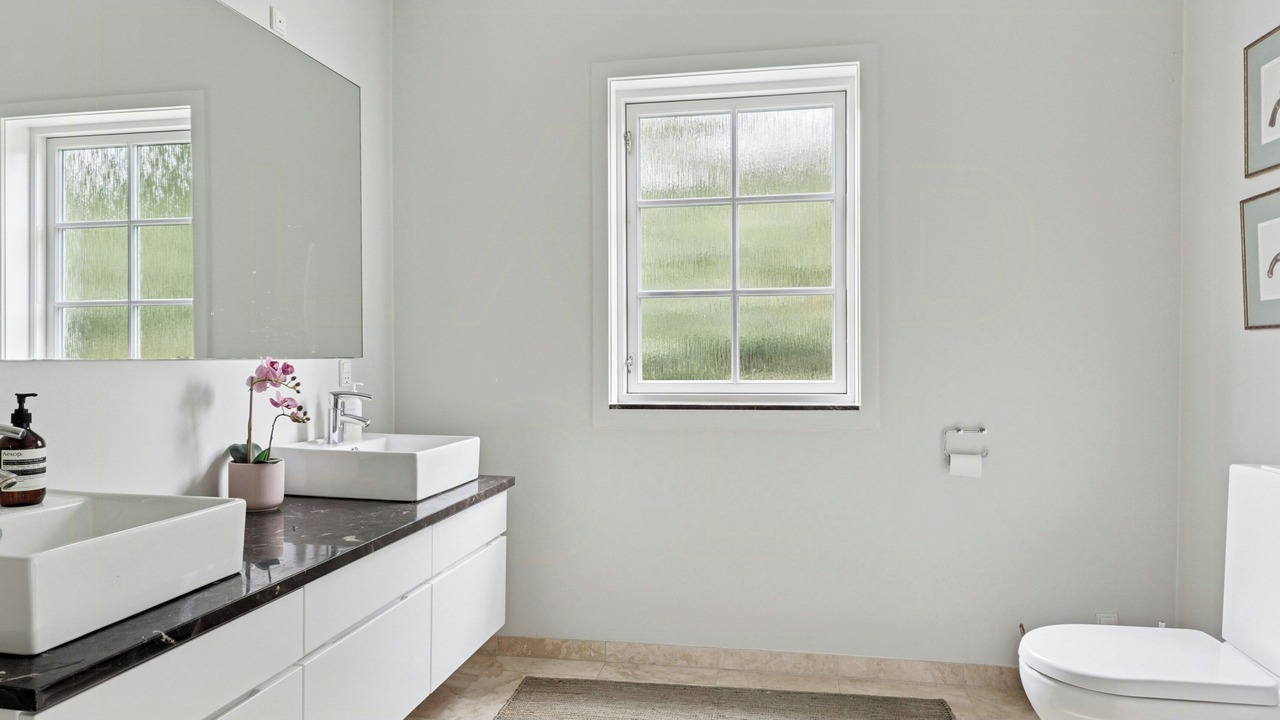 Photo of Bathroom in Holloselund