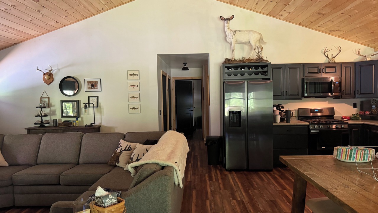 Photo of Livingroom in Munson