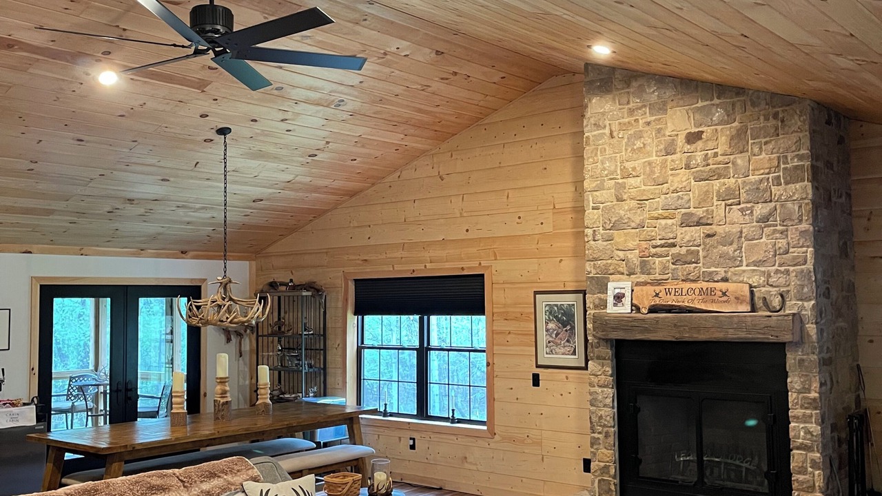 Photo of Livingroom in Munson