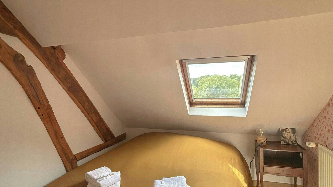 Photo of Bedroom in Moulins-le-Carbonnel