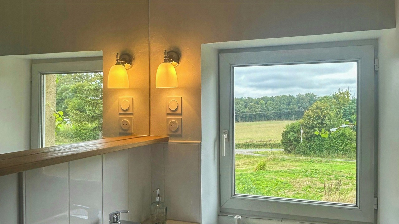 Photo of Bathroom in Moulins-le-Carbonnel