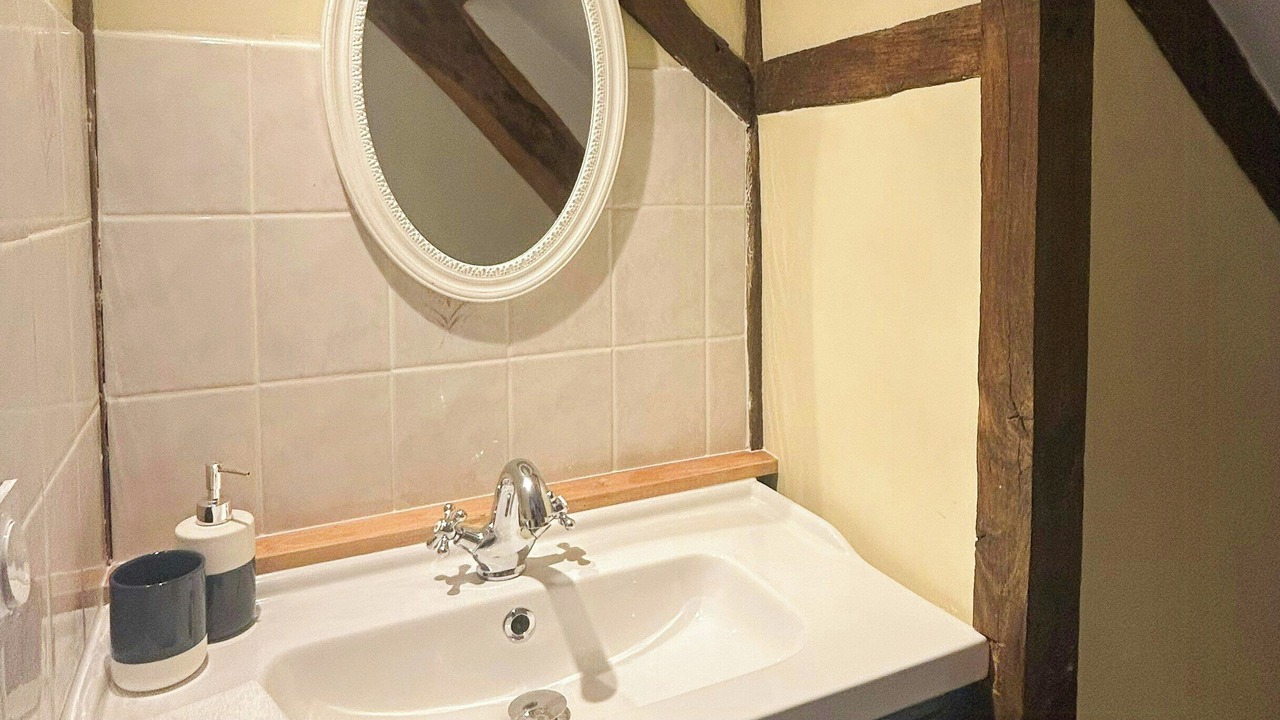 Photo of Bathroom in Moulins-le-Carbonnel