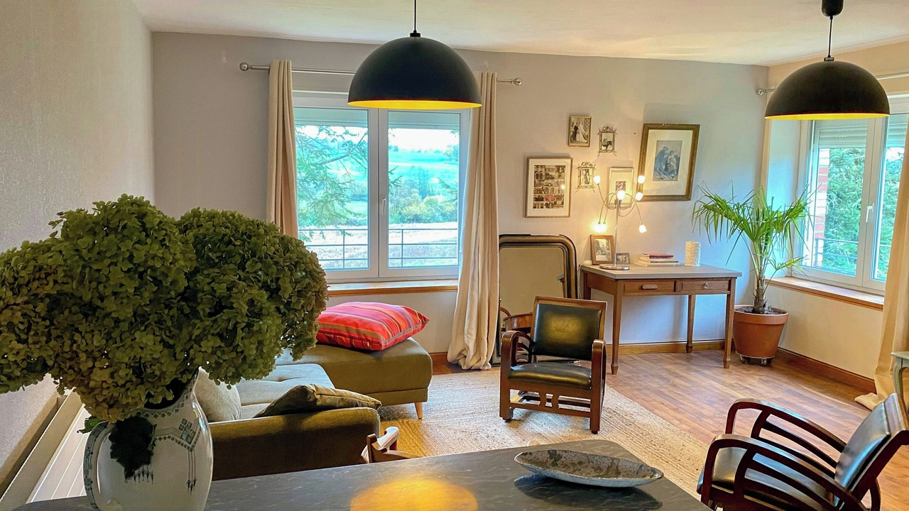 Photo of Livingroom in Moulins-le-Carbonnel