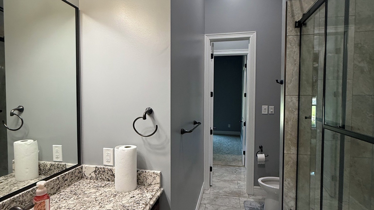 Photo of Bathroom in Atascocita