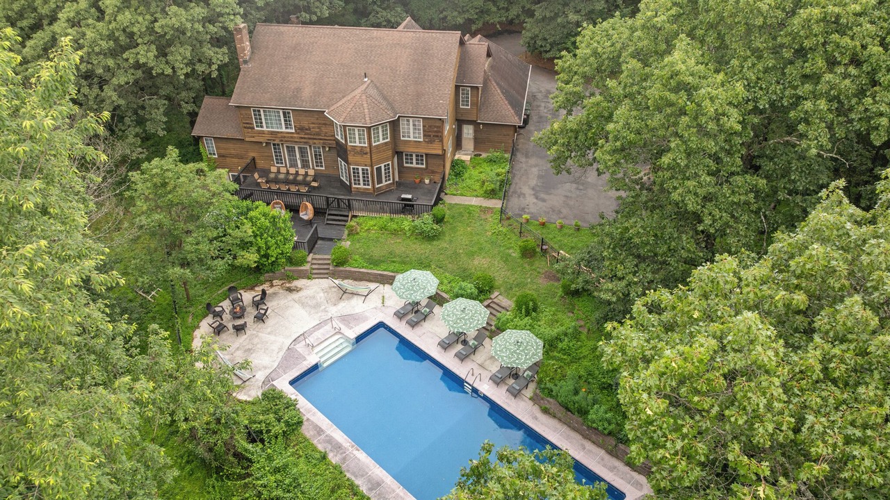 Photo of Outdoor in Chester