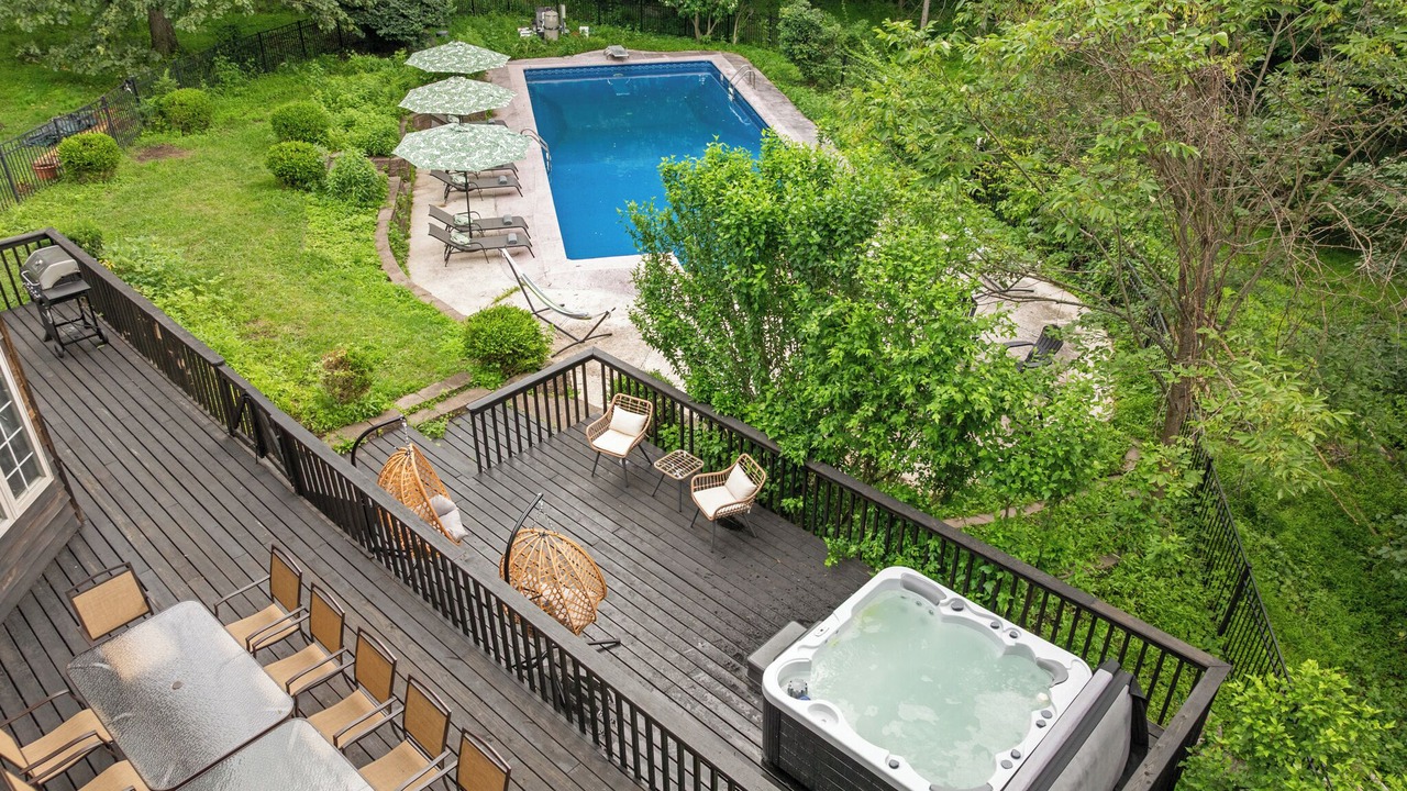 Photo of Outdoor in Chester