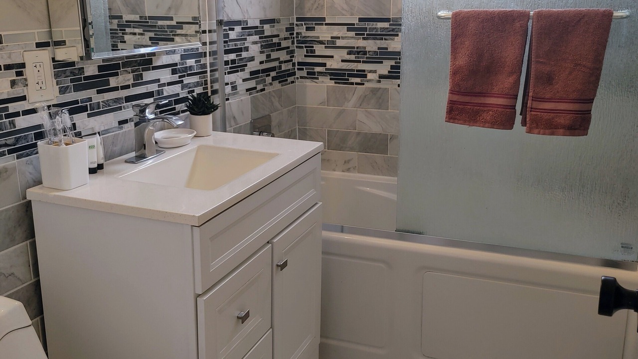 Photo of Bathroom in Merriam