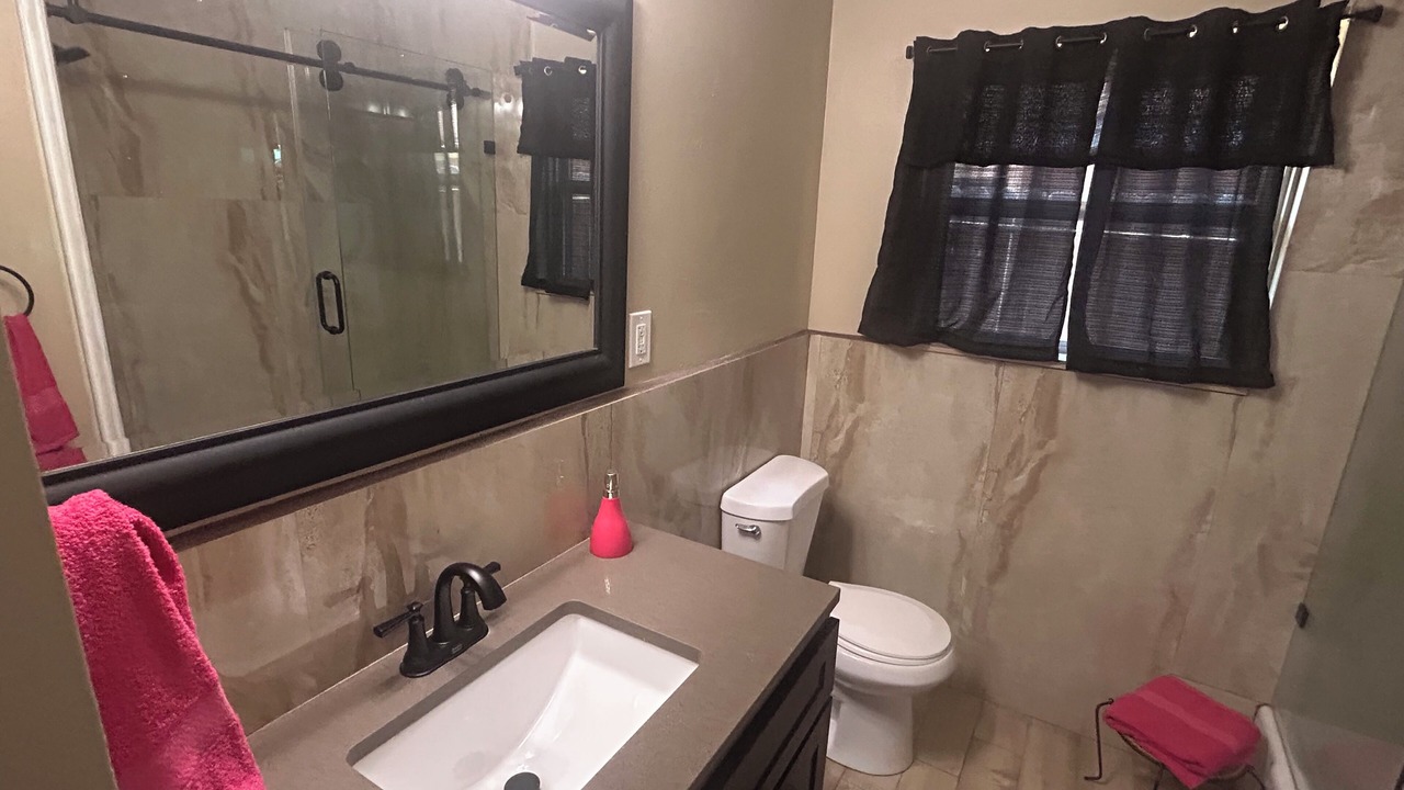 Photo of Bathroom in Garden Oaks