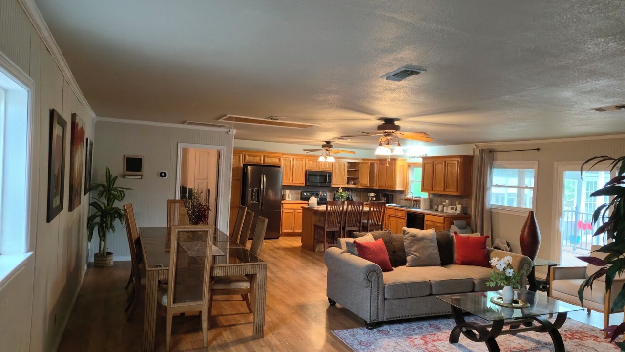 Photo of Livingroom in Azle