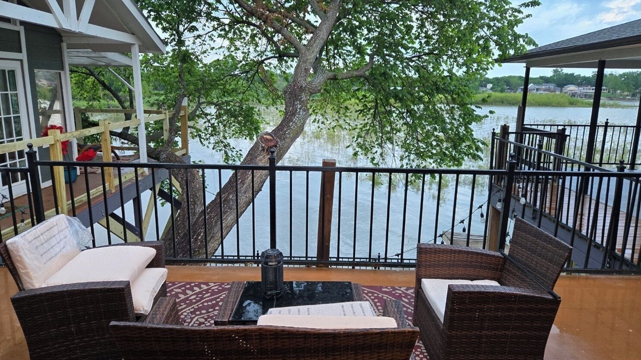Photo of Patio Balcony in Azle