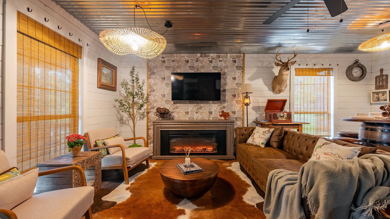 Photo of Livingroom in Huntsville