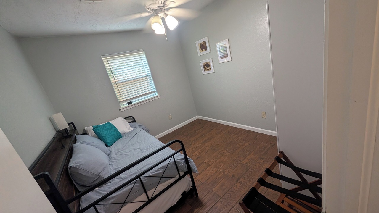 Photo of Bedroom in Cache
