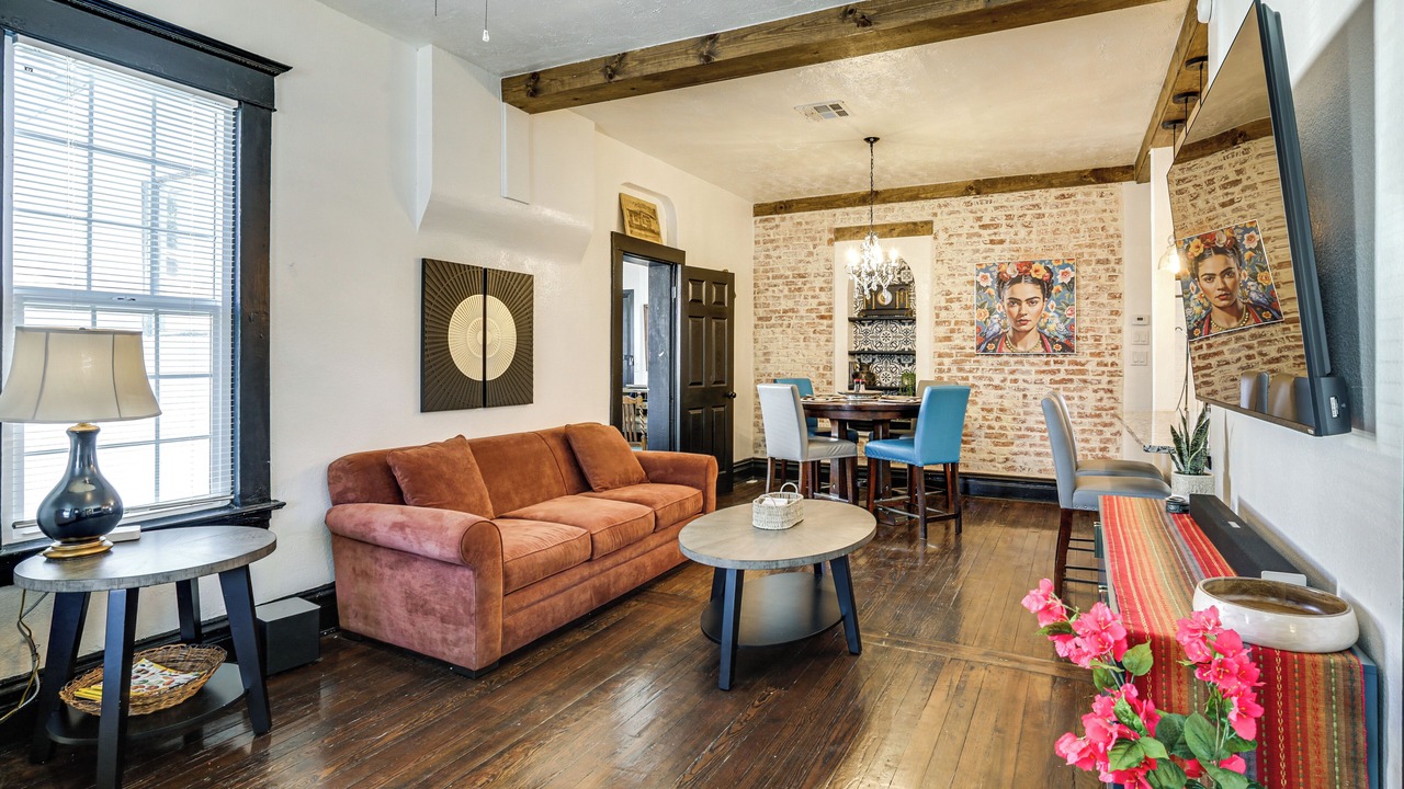 Photo of Livingroom in El Paso