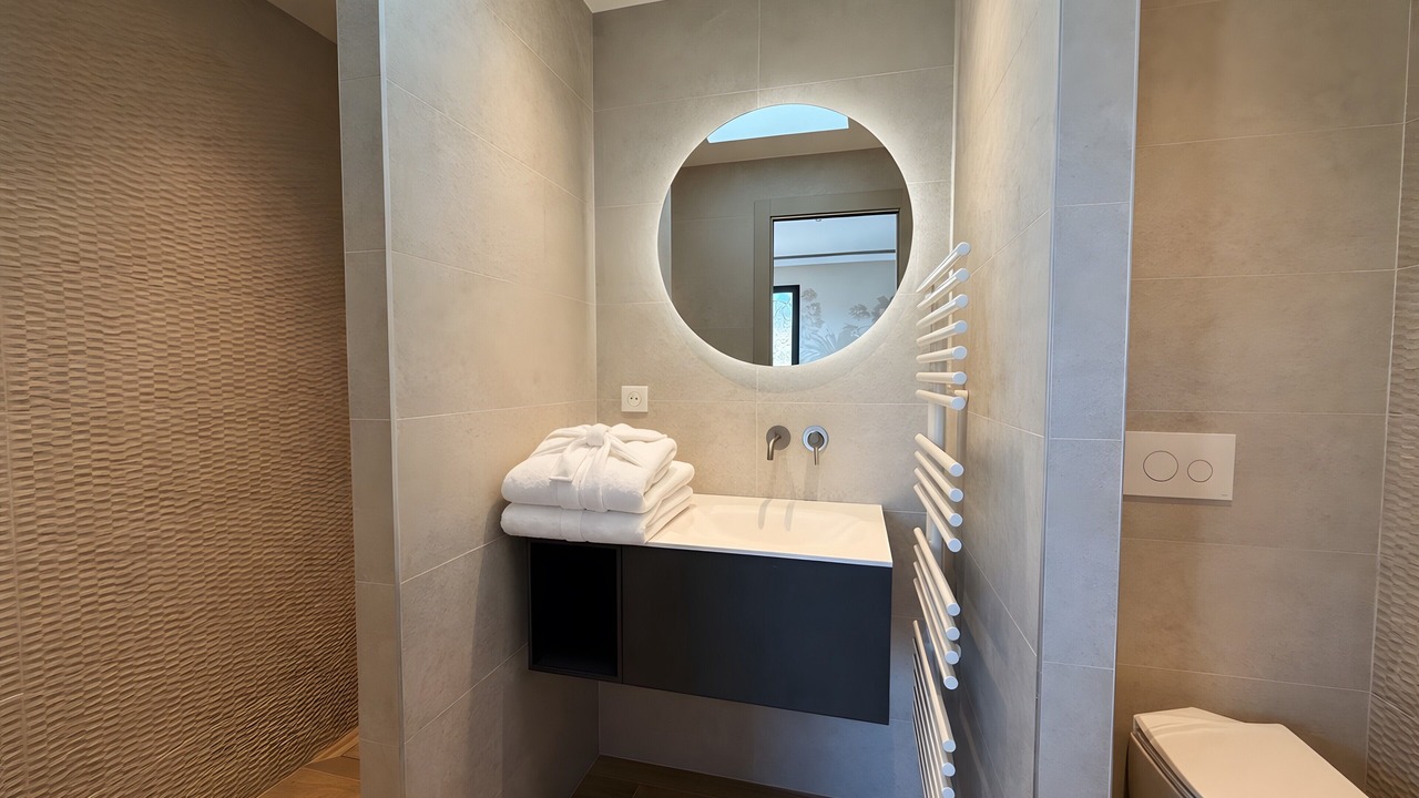 Photo of Bathroom in Tourrettes