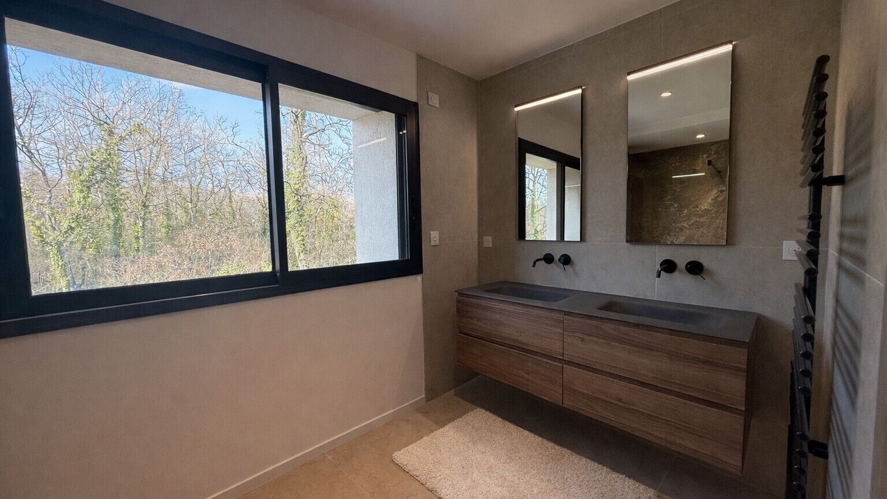 Photo of Bathroom in Tourrettes