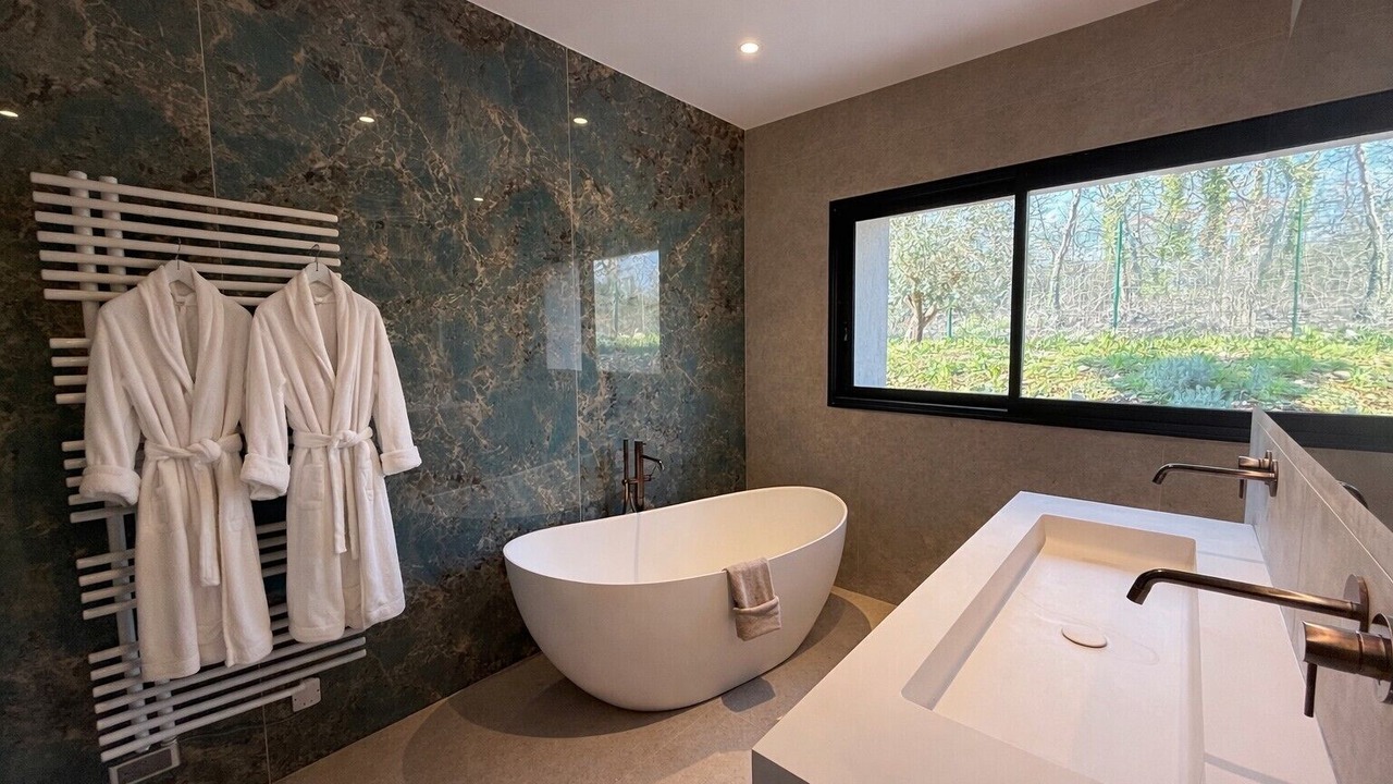 Photo of Bathroom in Tourrettes