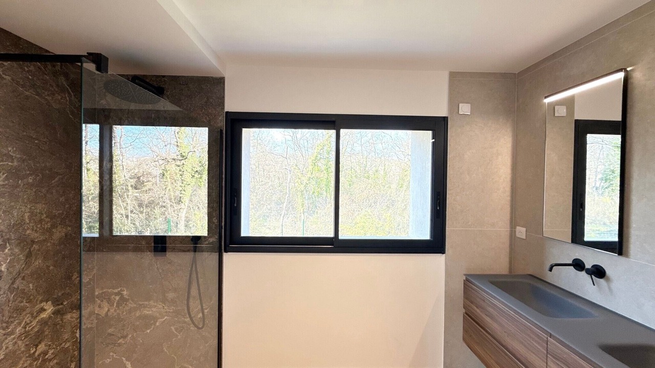 Photo of Bathroom in Tourrettes