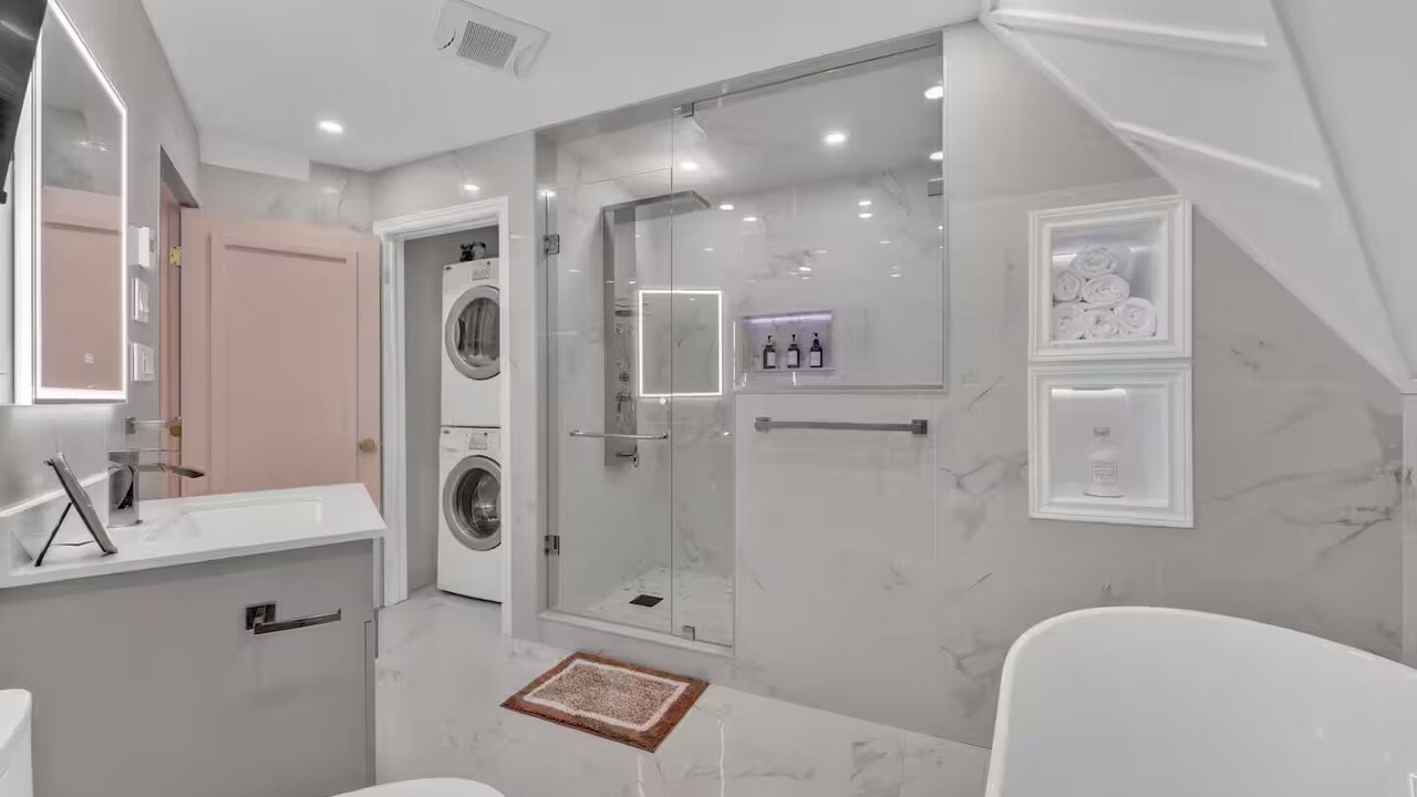 Photo of Bathroom in Town of Essex