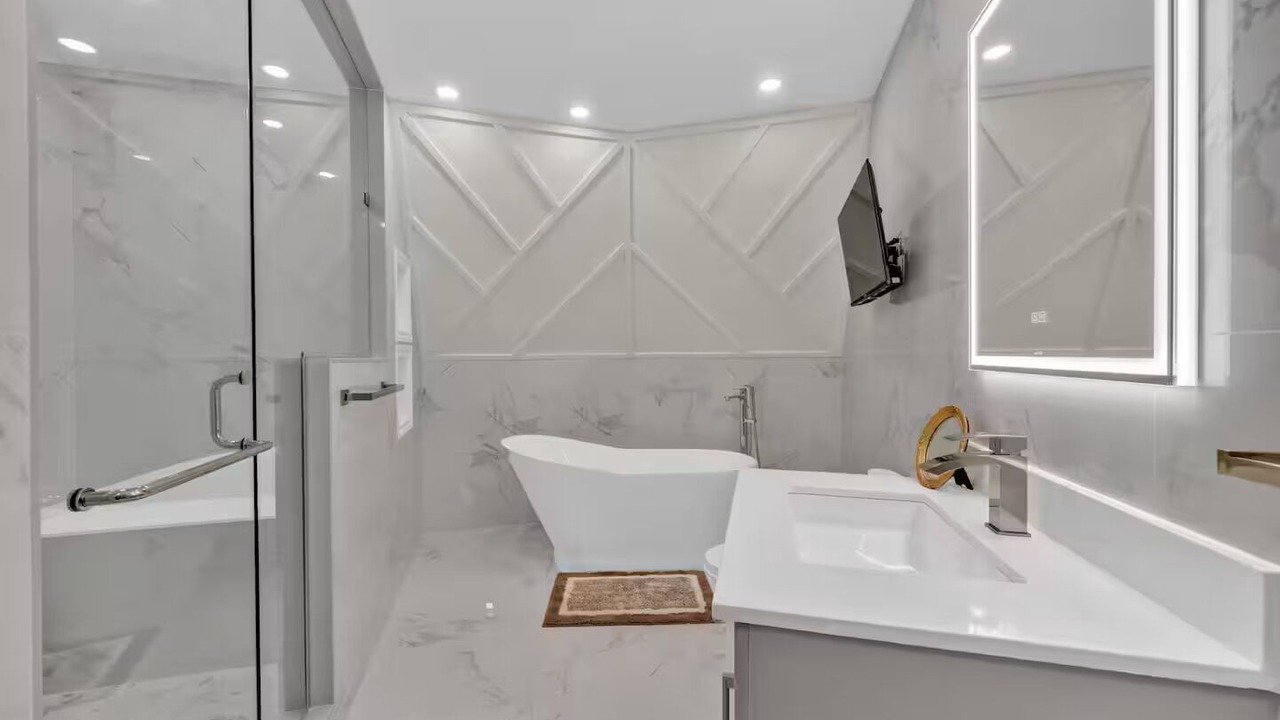 Photo of Bathroom in Town of Essex