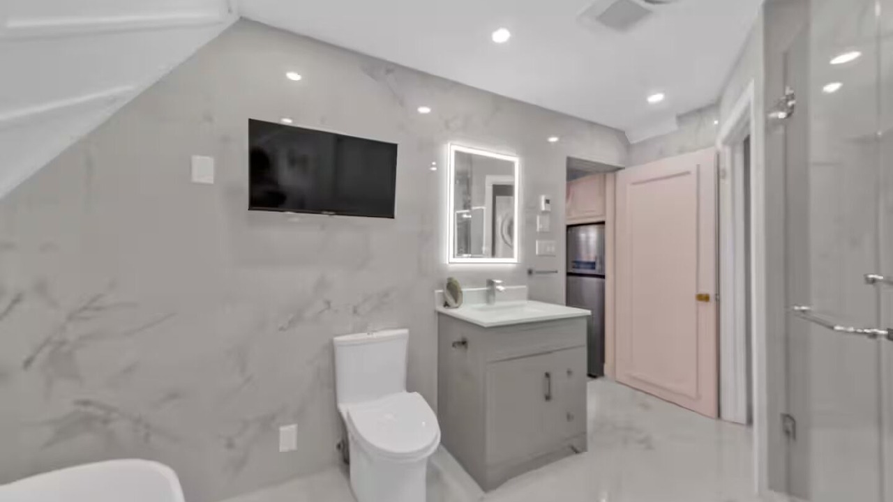 Photo of Bathroom in Town of Essex
