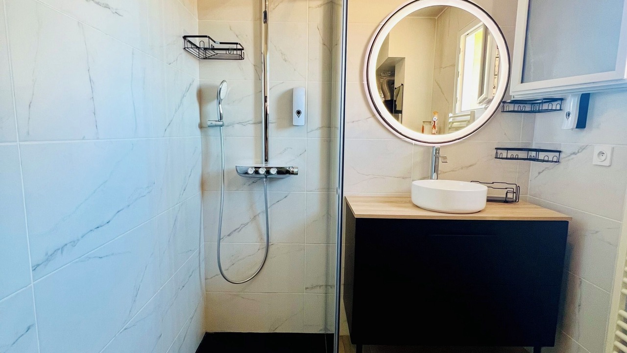 Photo of Bathroom in Gardanne
