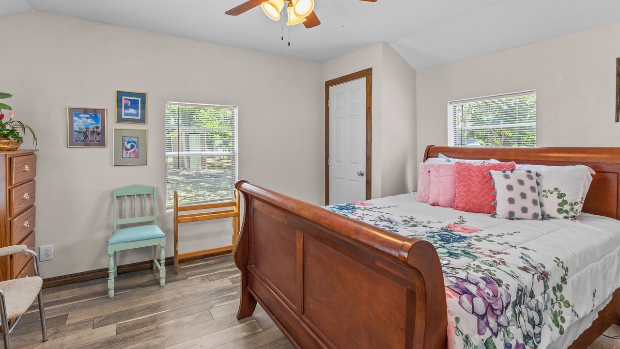 Photo of Bedroom in Longtown