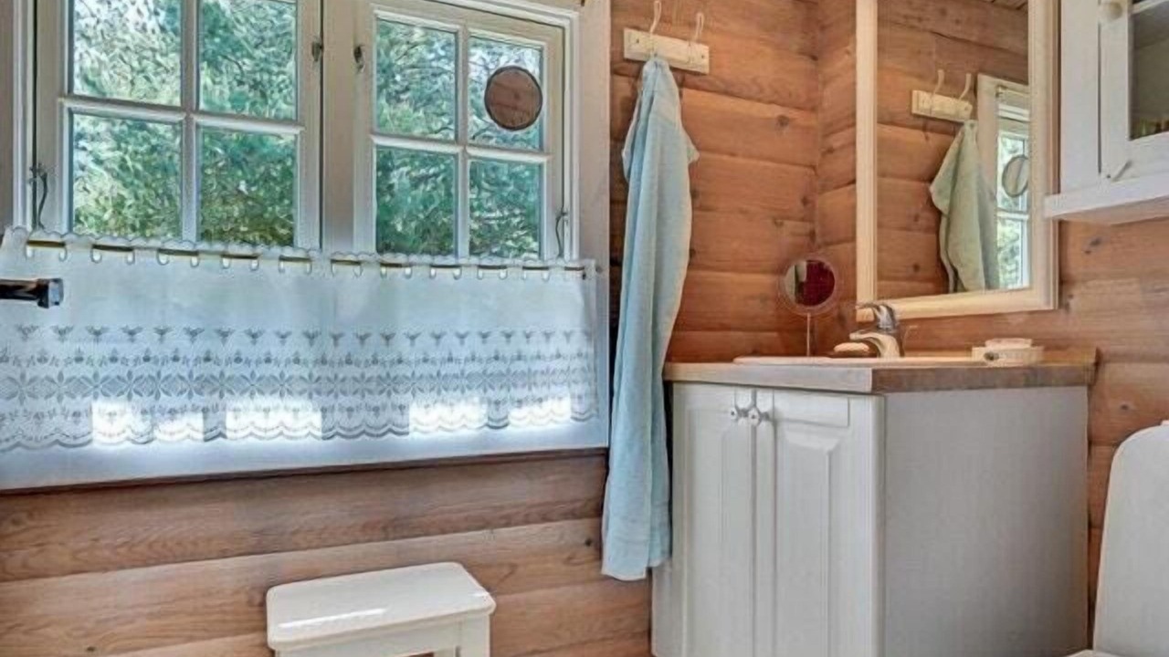 Photo of Bathroom in Yderby