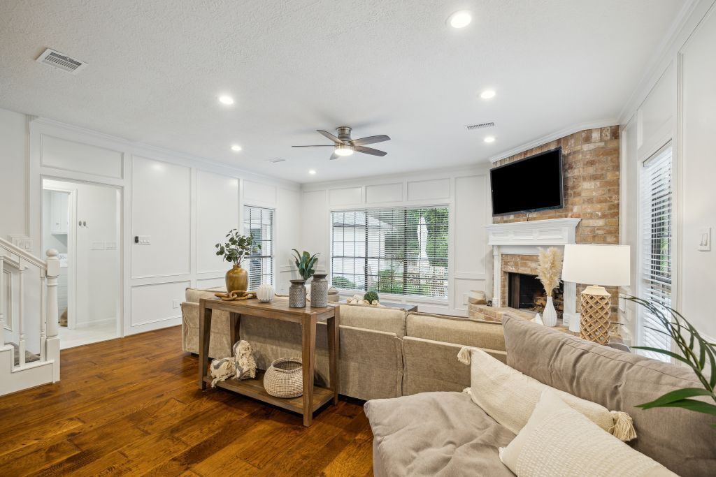 Photo of Livingroom in Panther Creek