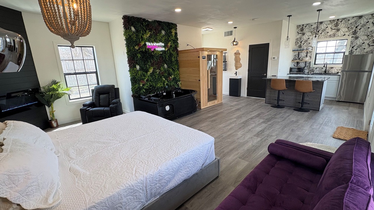Photo of Bedroom in Twin Lakes