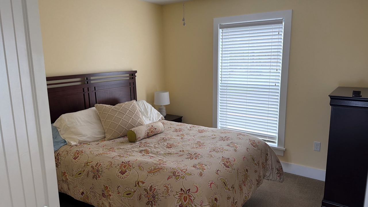Photo of Bedroom in Geneseo
