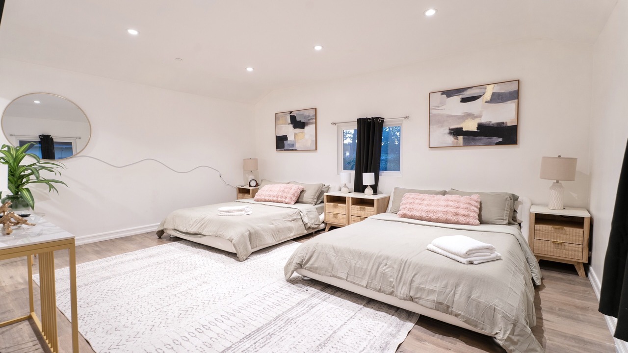 Photo of Bedroom in Burbank