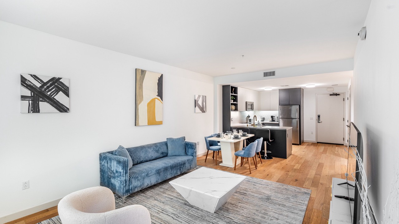 Photo of Livingroom in Beverly Hills