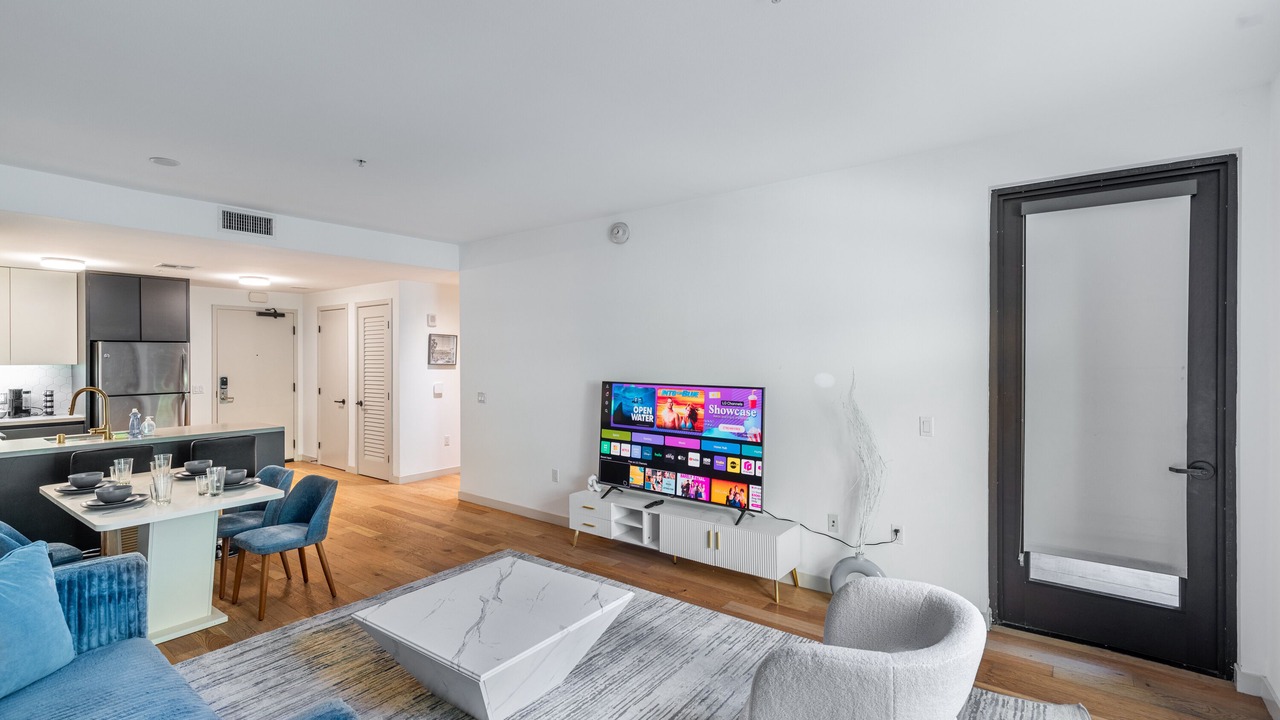 Photo of Livingroom in Beverly Hills