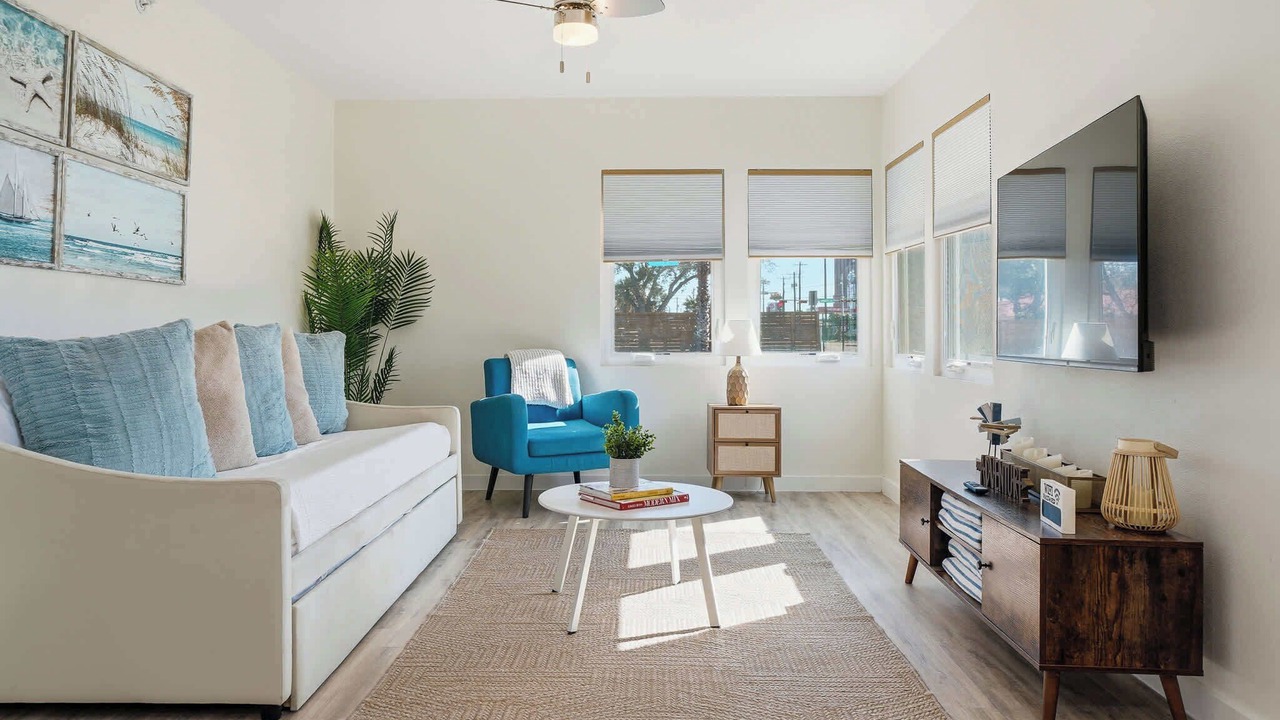 Photo of Livingroom in Del Mar