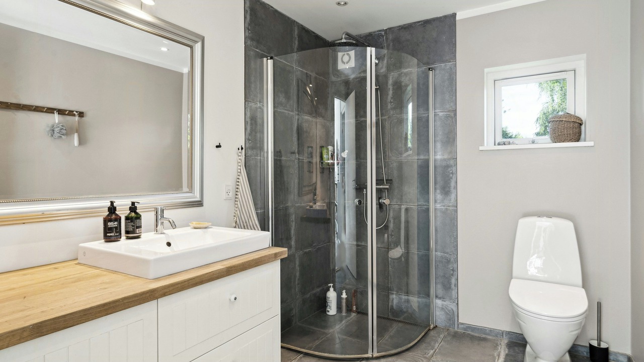 Photo of Bathroom in Elsegarde Strand