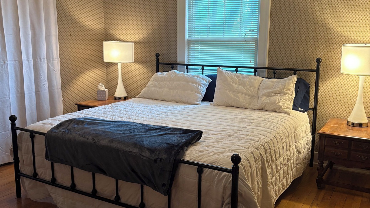 Photo of Bedroom in College Hill