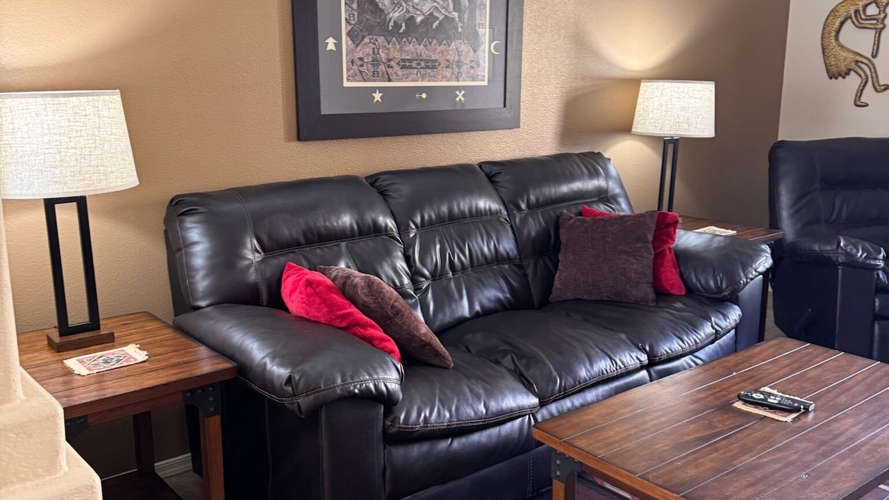 Photo of Livingroom in Singletree Ranch