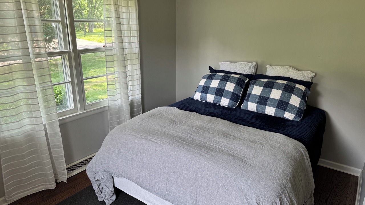 Photo of Bedroom in Edwardsville